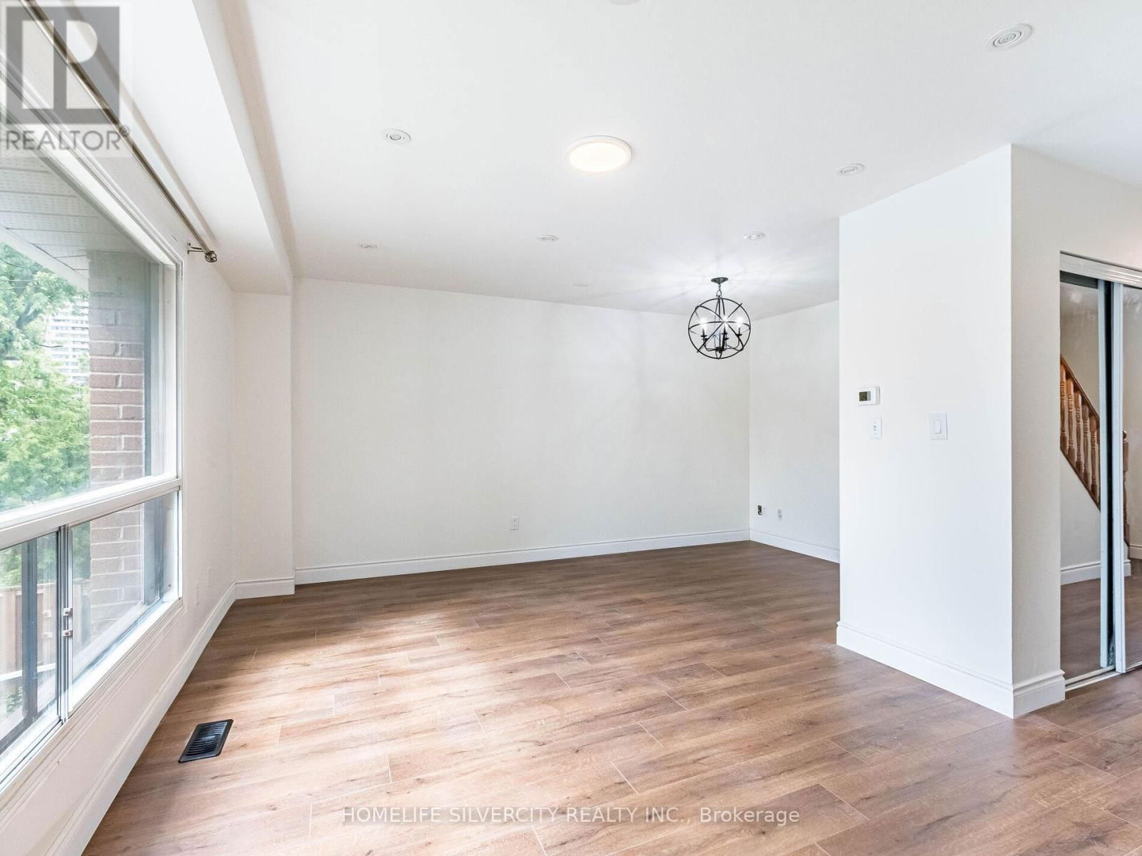 208 - 475 BRAMALEA ROAD Image 7