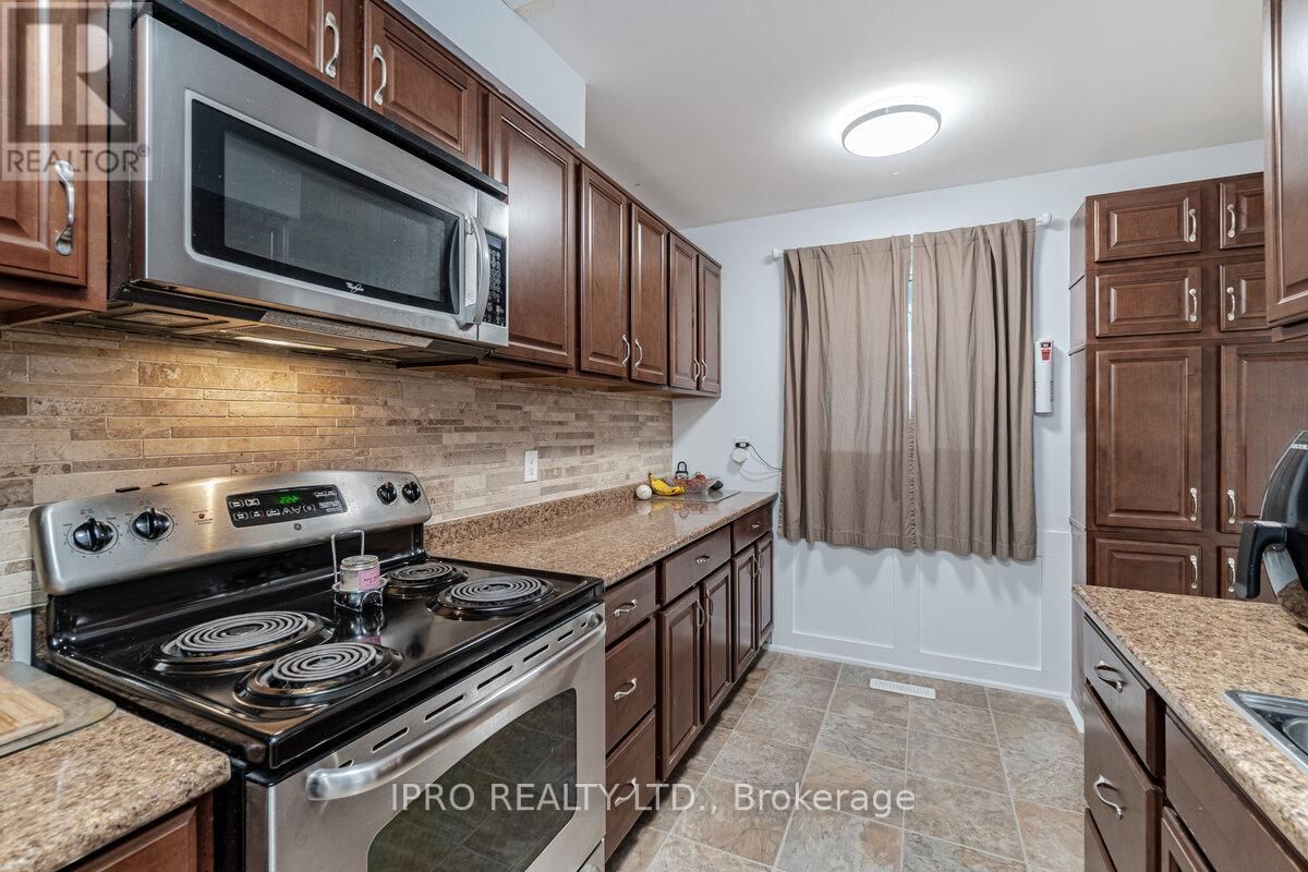 258 ROYAL SALISBURY WAY Image 6