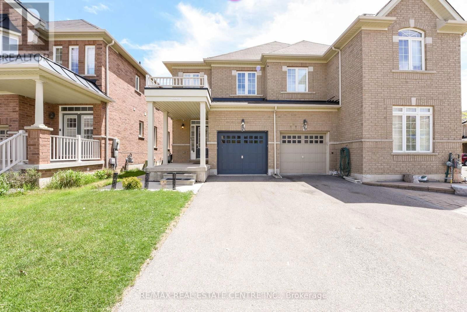 682 MEGSON TERRACE Image 1
