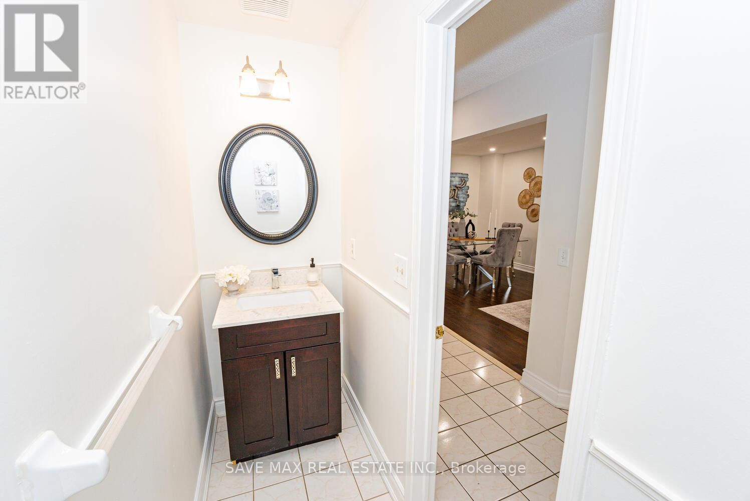 945 APPLECROFT CIRCLE Image 20