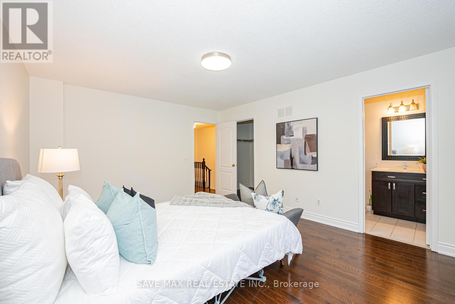 945 APPLECROFT CIRCLE Image 27