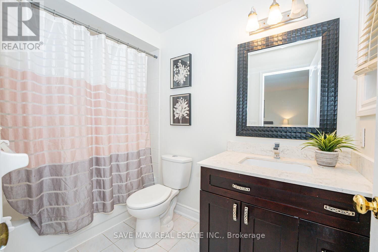 945 APPLECROFT CIRCLE Image 29