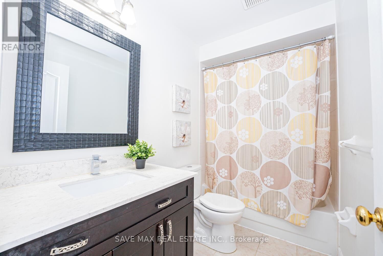 945 APPLECROFT CIRCLE Image 36