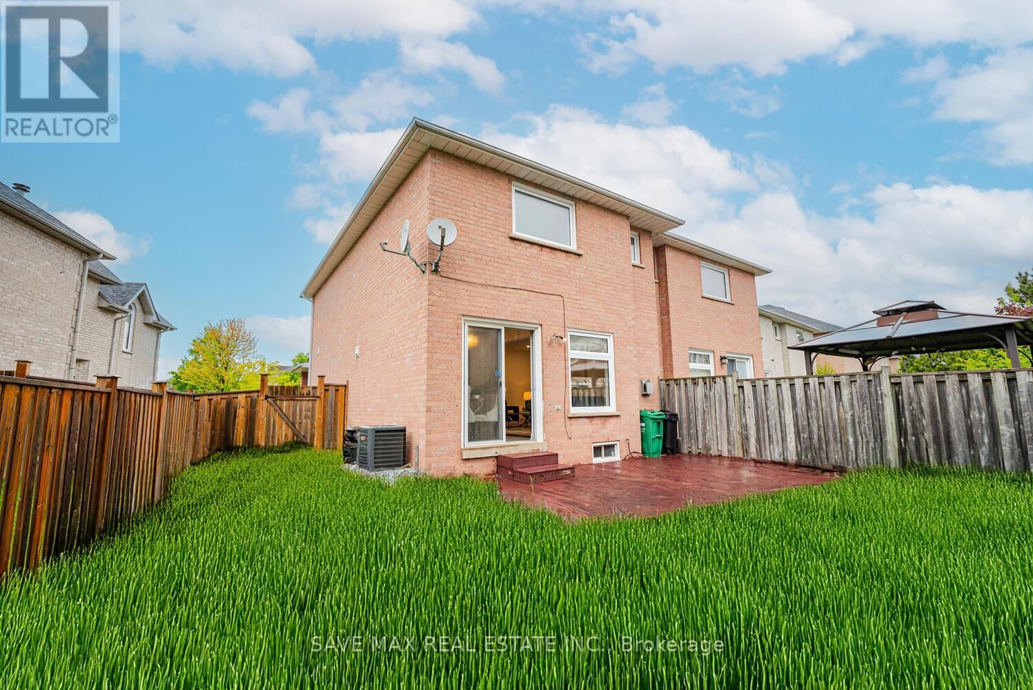945 APPLECROFT CIRCLE Image 43