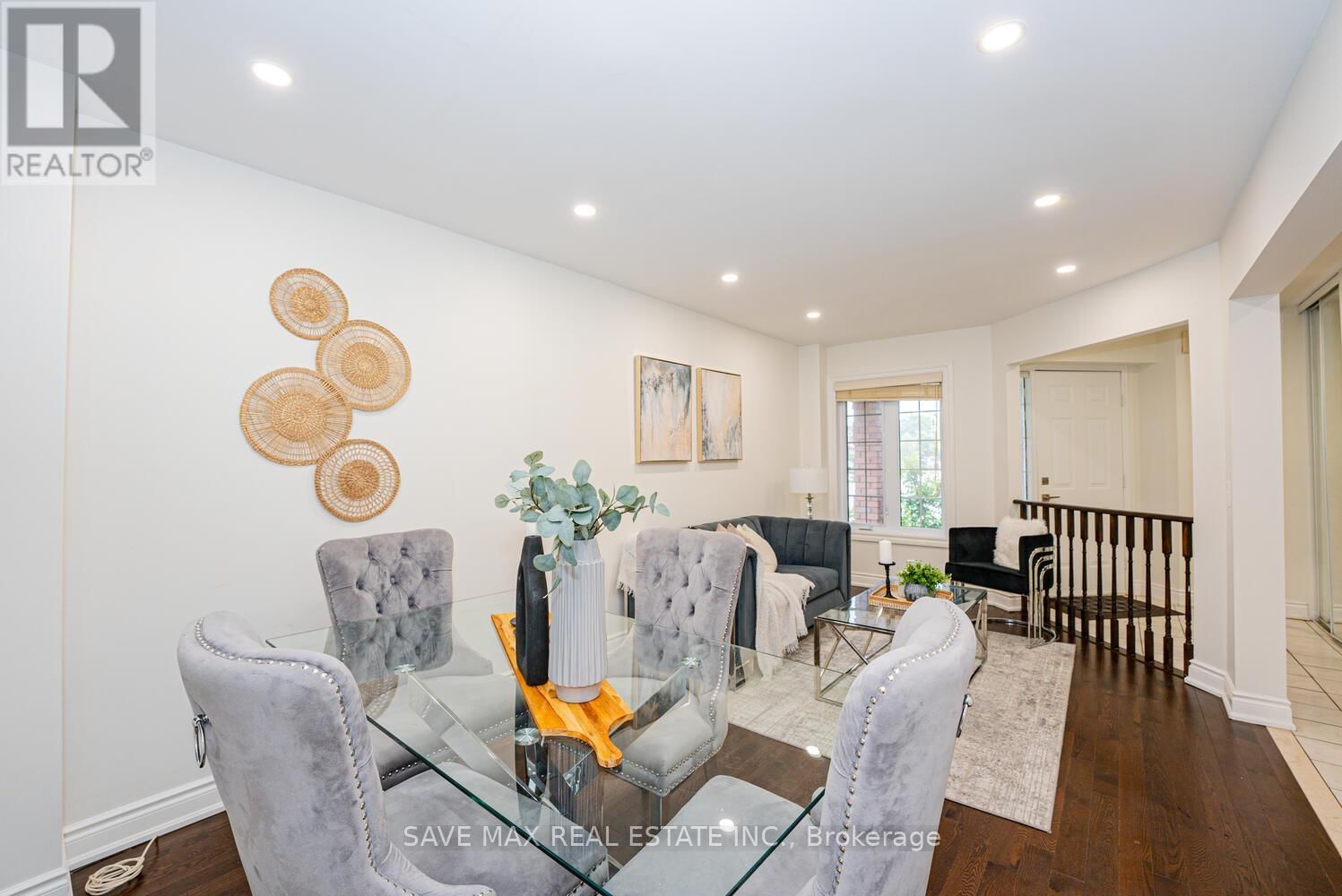 945 APPLECROFT CIRCLE Image 8