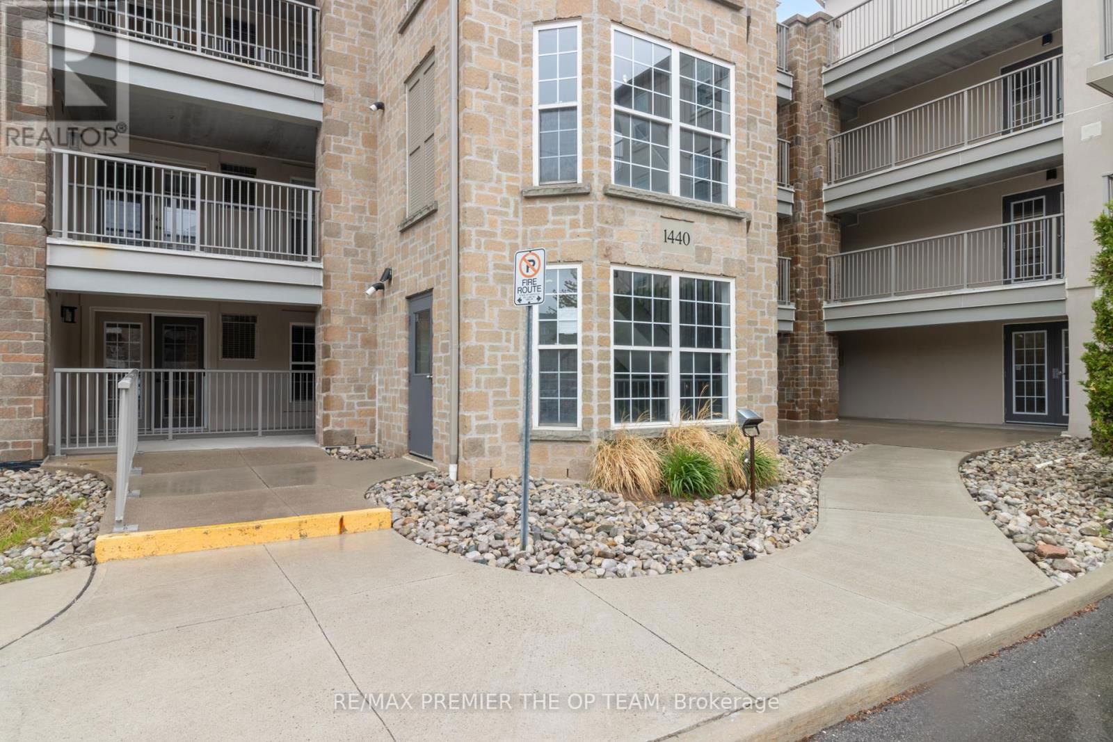 404 - 1440 BISHOPS GATE Image 7