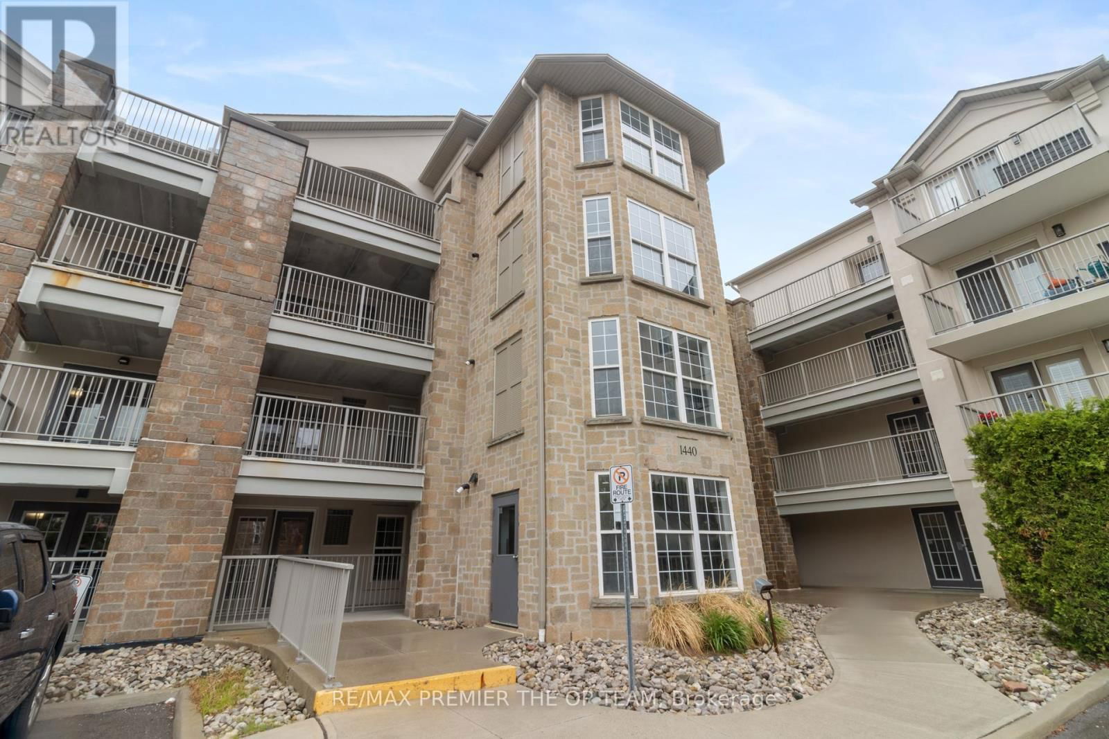 404 - 1440 BISHOPS GATE Image 8
