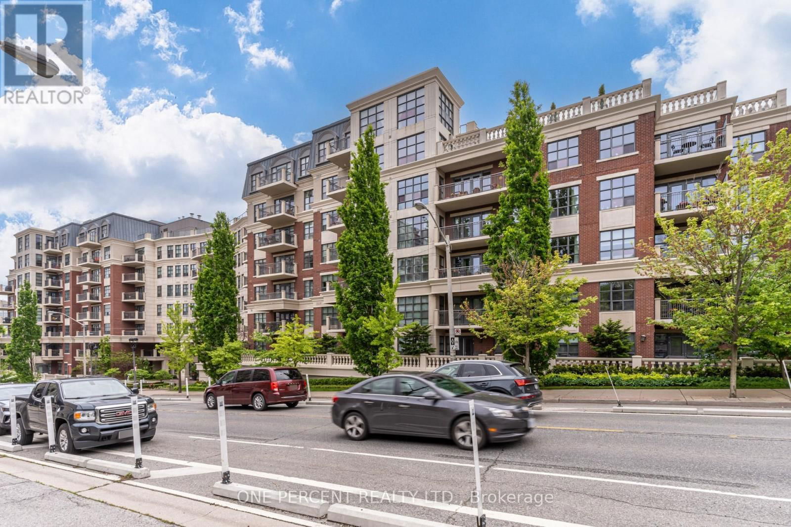 PH1 - 2855 BLOOR STREET WEST Image 2