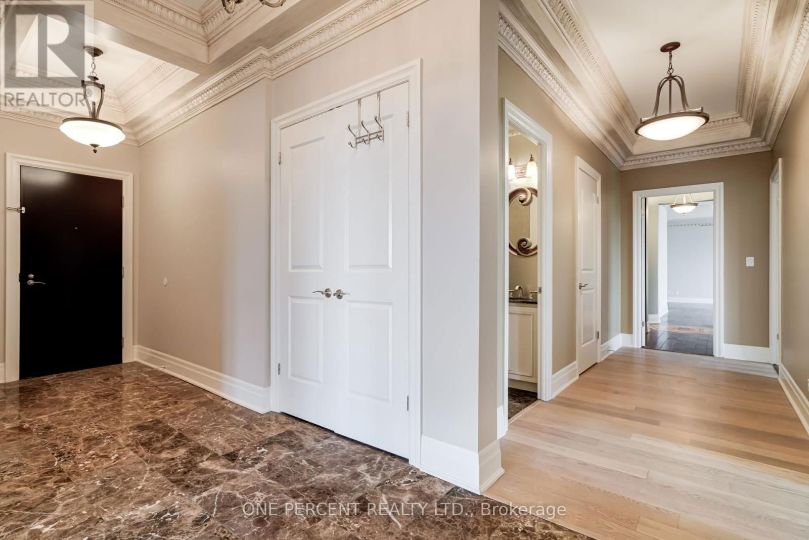 PH1 - 2855 BLOOR STREET WEST Image 32