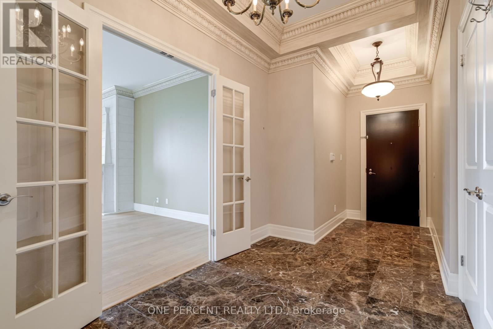 PH1 - 2855 BLOOR STREET WEST Image 4