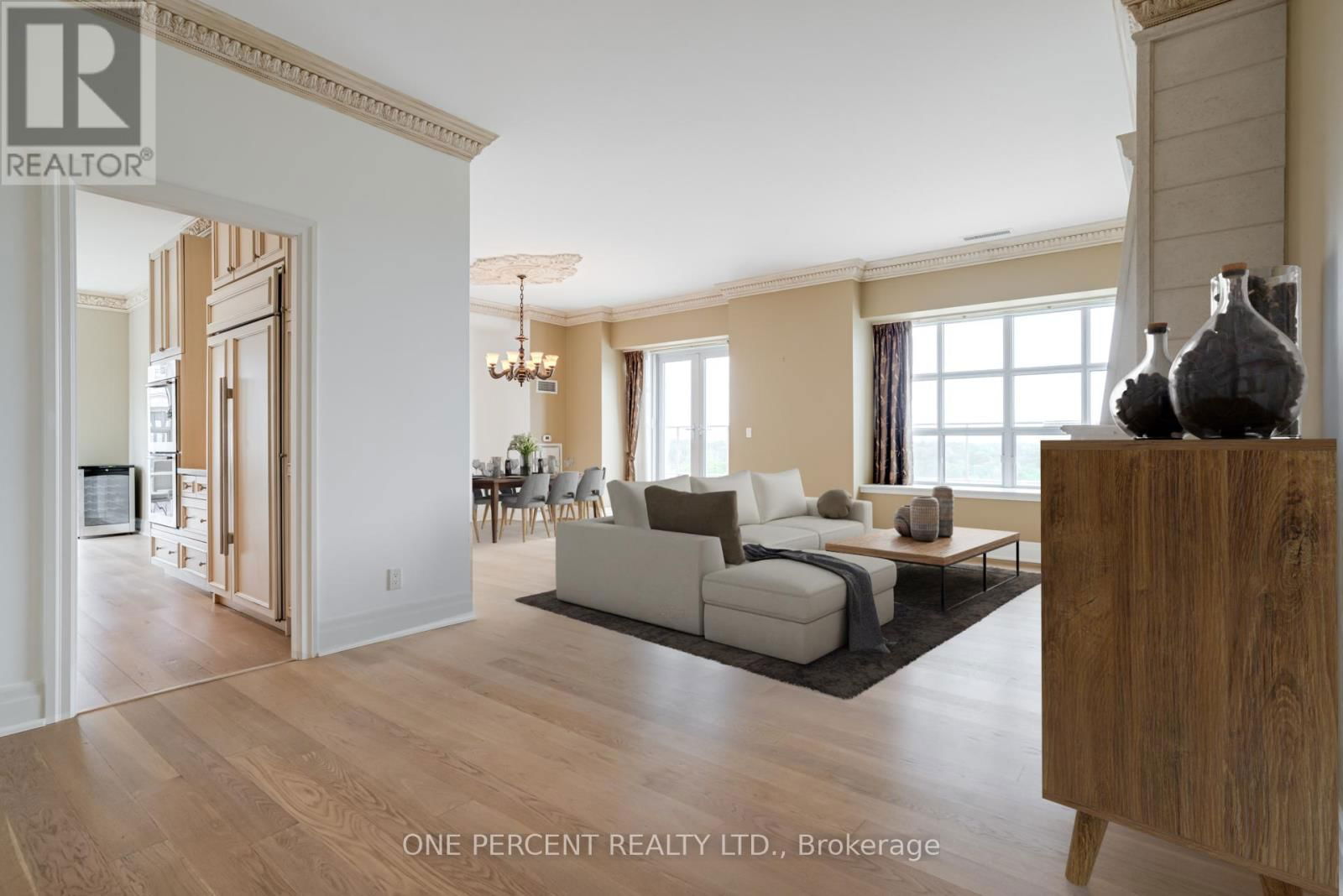 PH1 - 2855 BLOOR STREET WEST Image 5