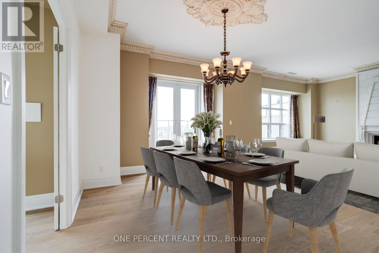 PH1 - 2855 BLOOR STREET WEST Image 8