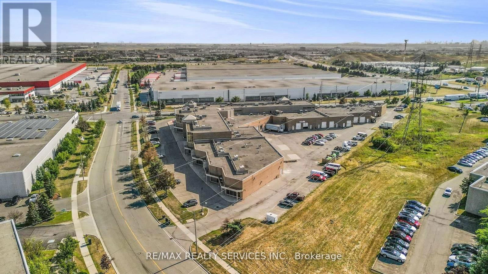 204 - 6660 KENNEDY ROAD Image 2