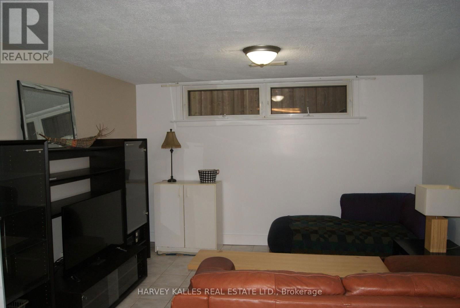 53 GREENBROOK DRIVE Image 10