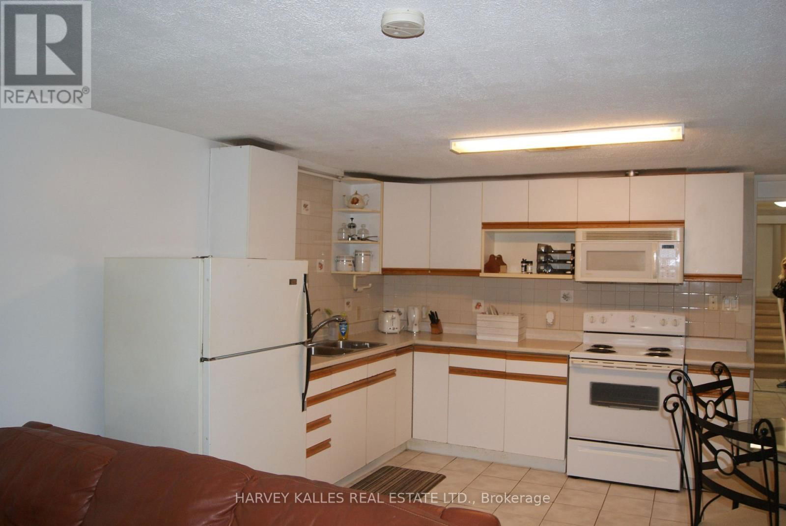 53 GREENBROOK DRIVE Image 13