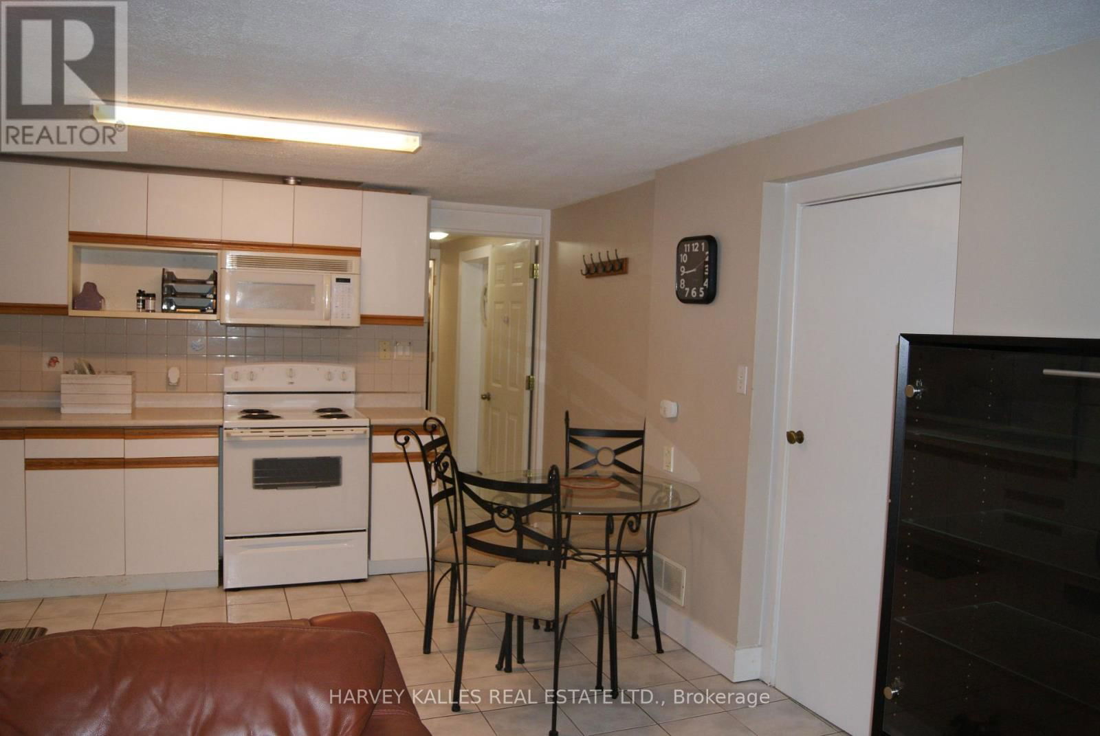 53 GREENBROOK DRIVE Image 14