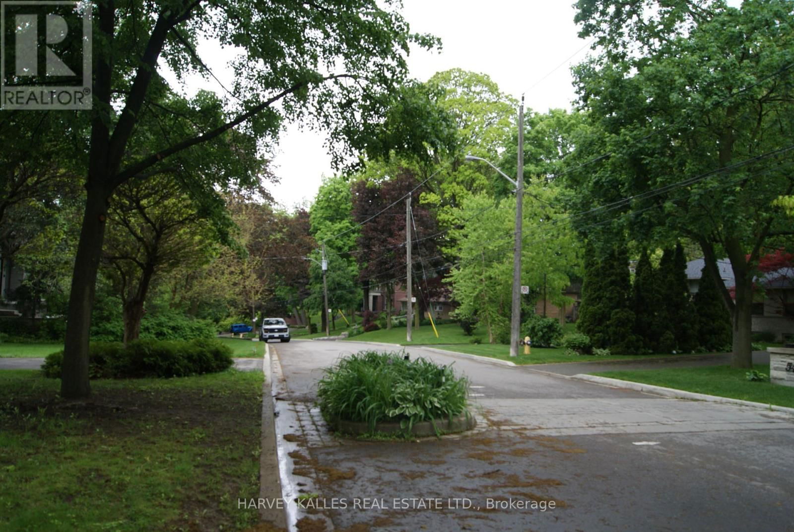 53 GREENBROOK DRIVE Image 2