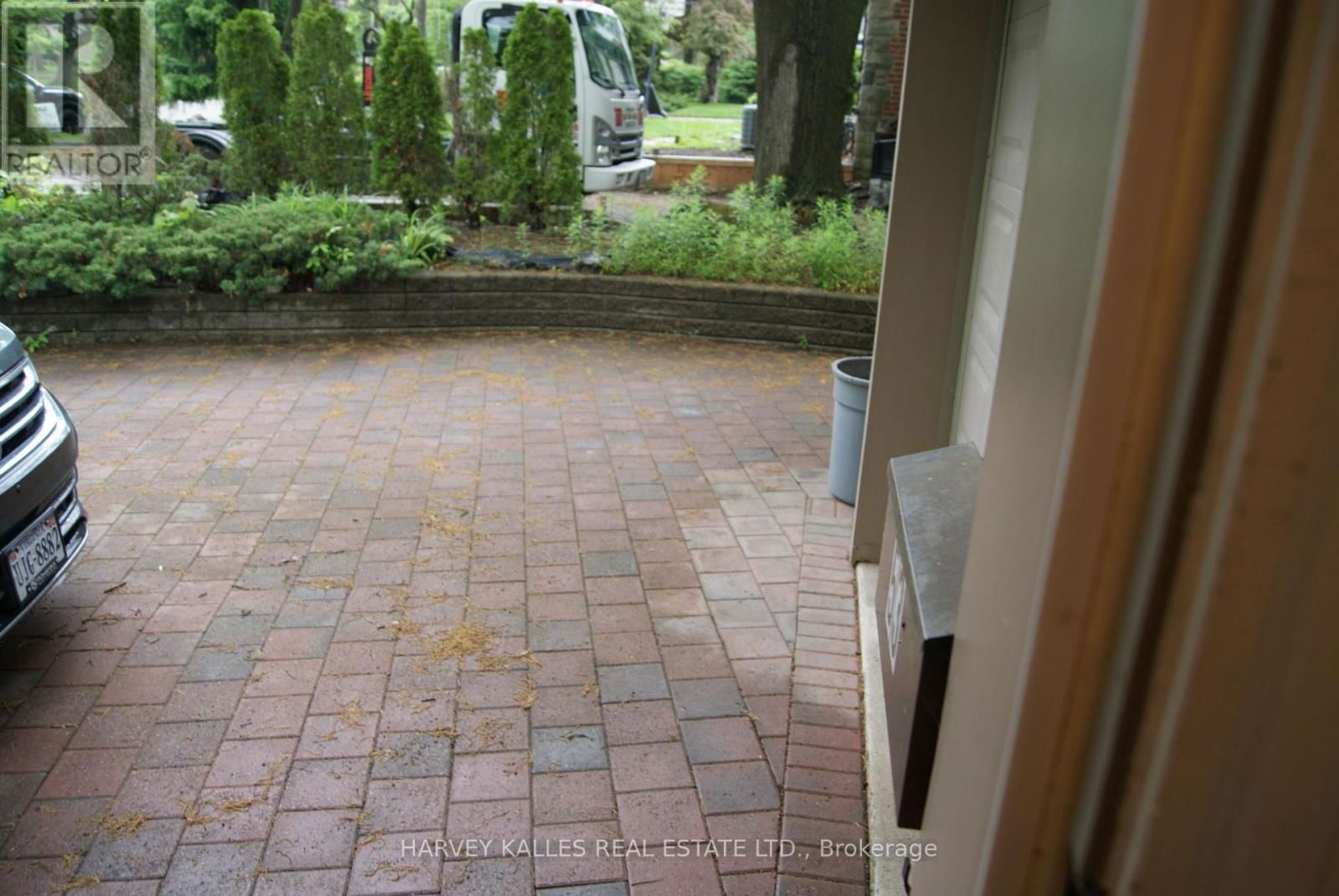 53 GREENBROOK DRIVE Image 6