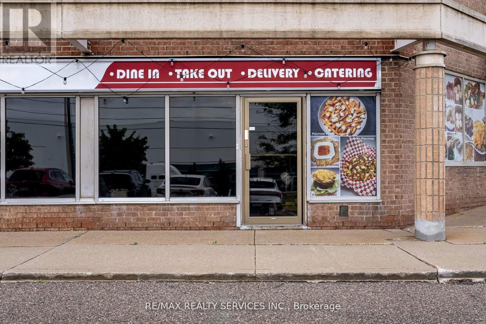 12 - 6660 KENNEDY ROAD Image 2