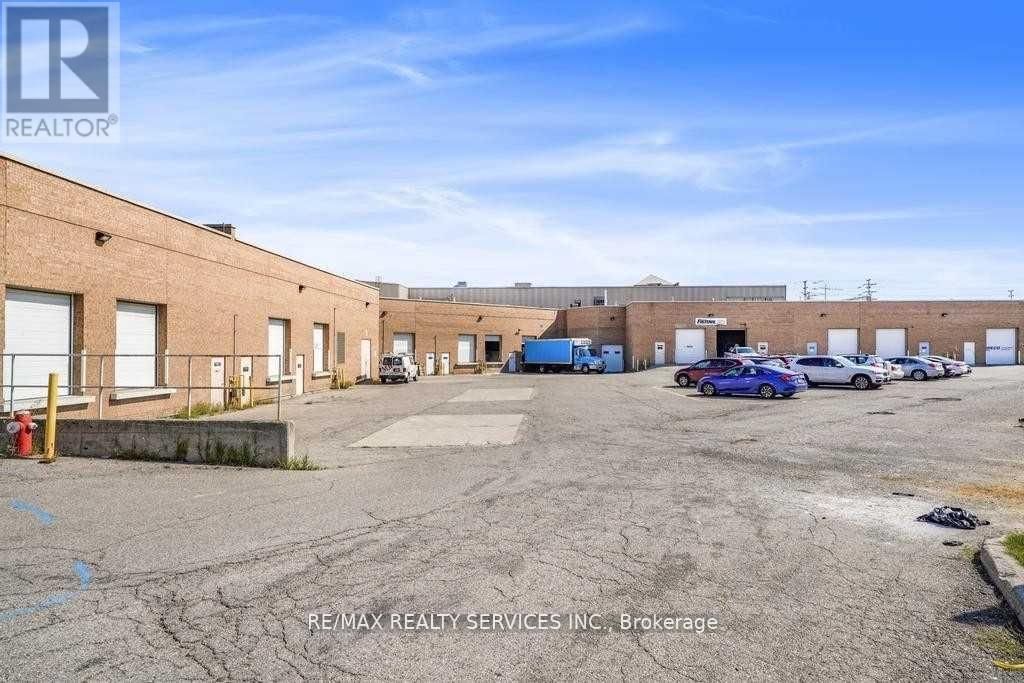 12 - 6660 KENNEDY ROAD Image 8