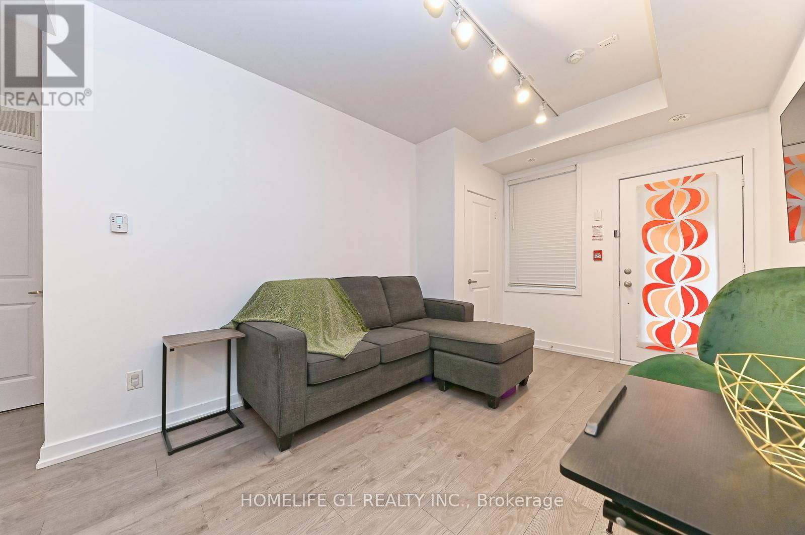 6B-867 WILSON AVENUE Image 13
