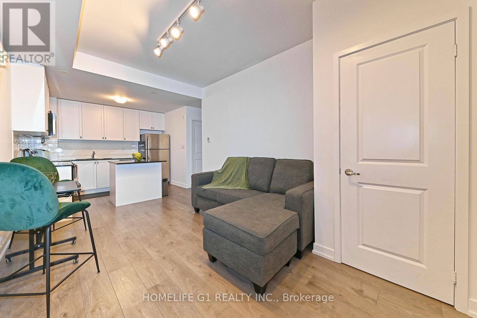 6B-867 WILSON AVENUE Image 14