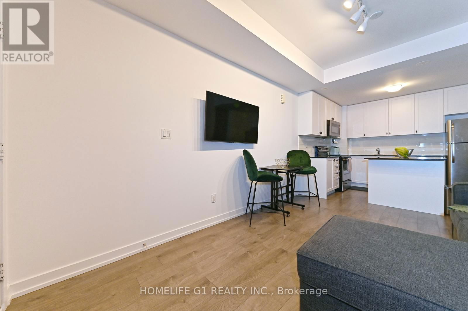 6B-867 WILSON AVENUE Image 16