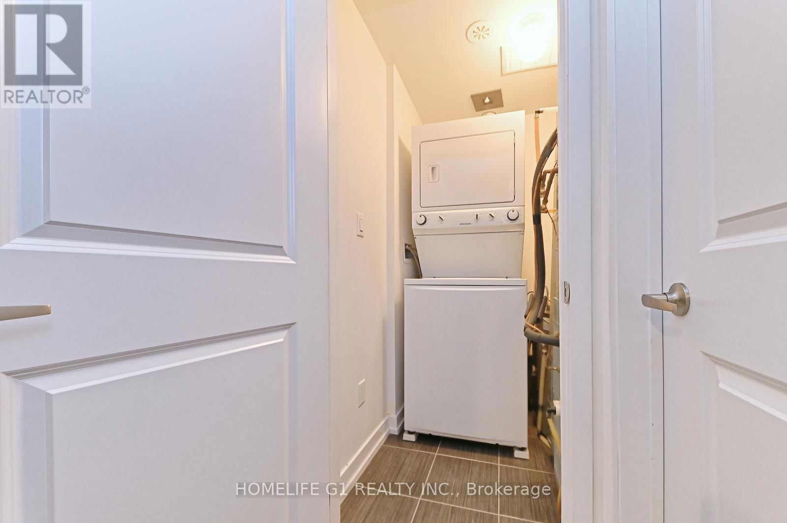 6B-867 WILSON AVENUE Image 29
