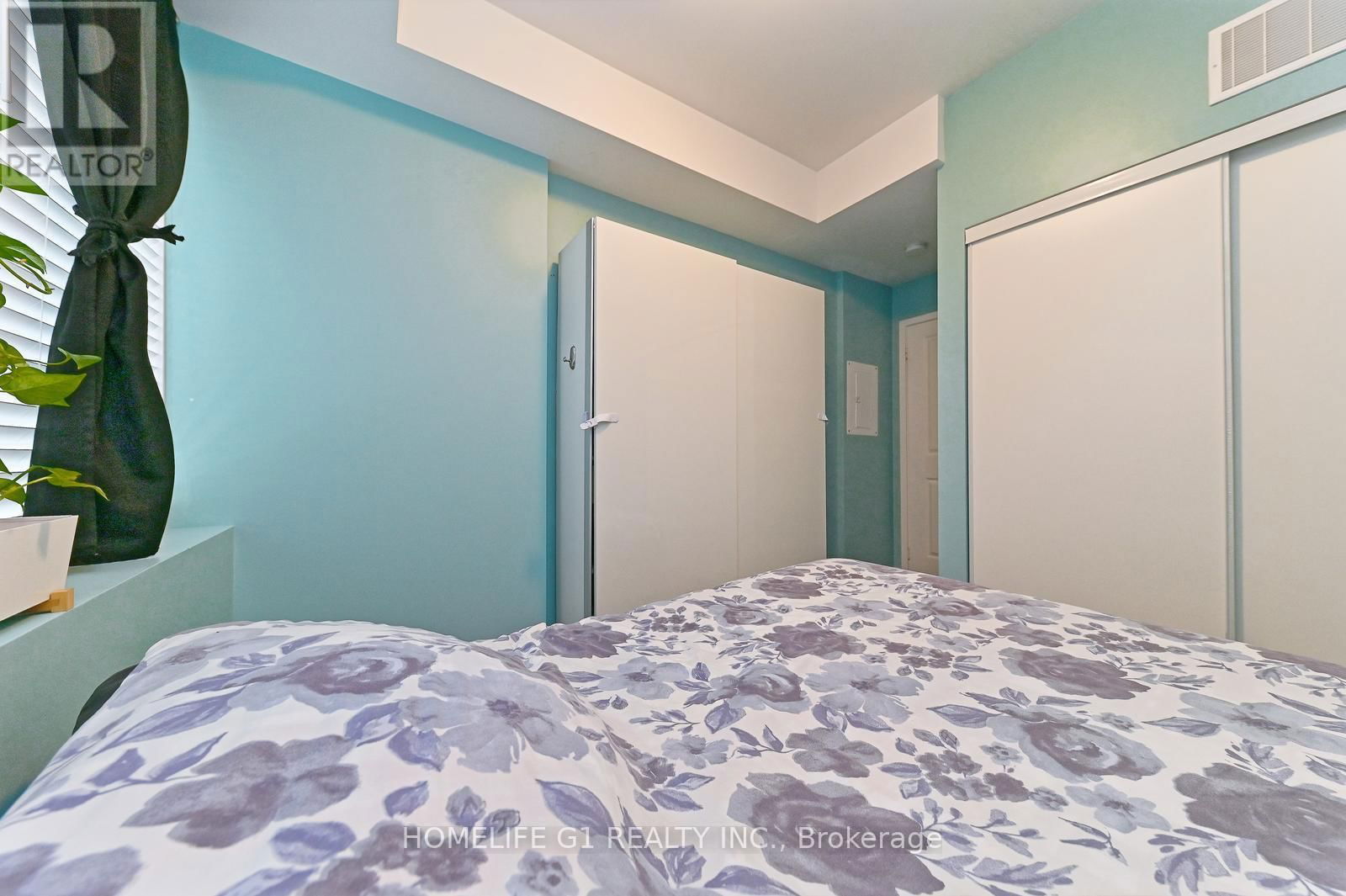 6B-867 WILSON AVENUE Image 32