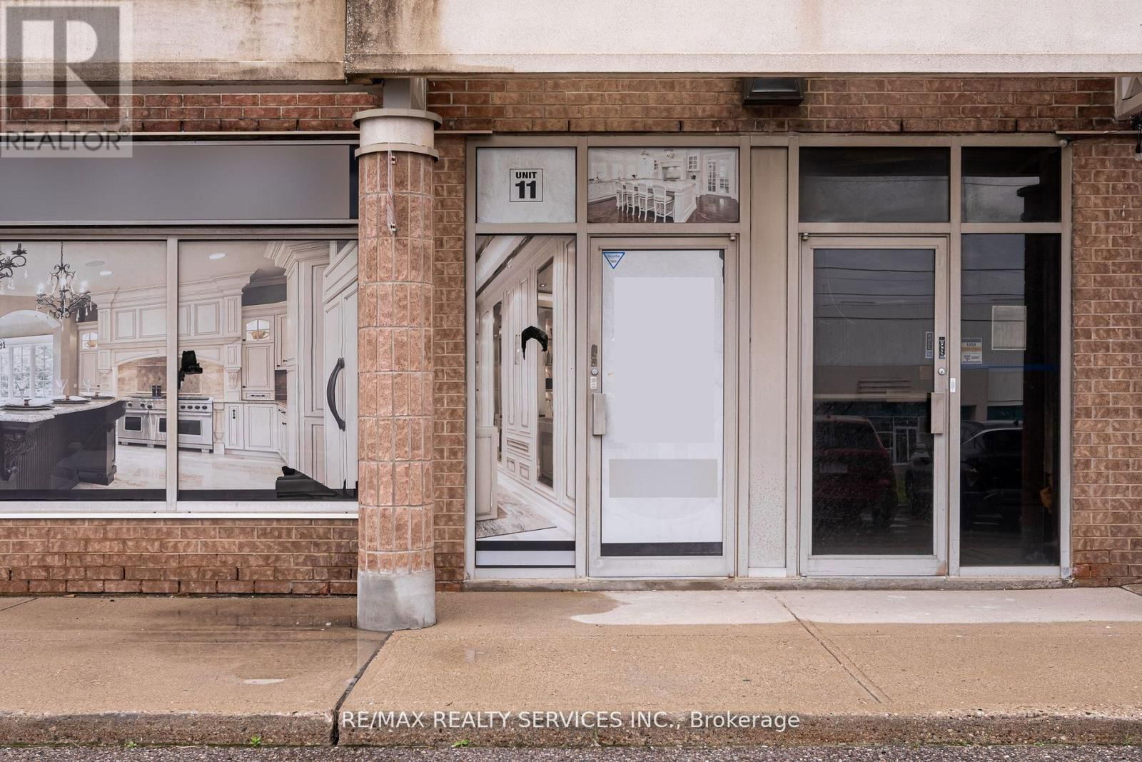 #11 - 6660 KENNEDY ROAD Image 2