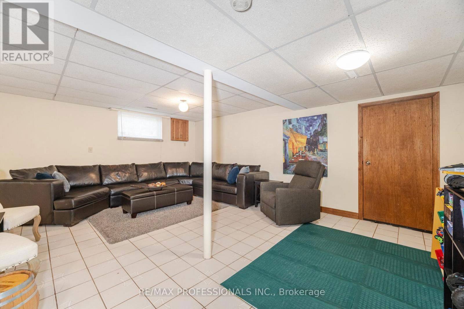 152 CHURCH STREET Image 35