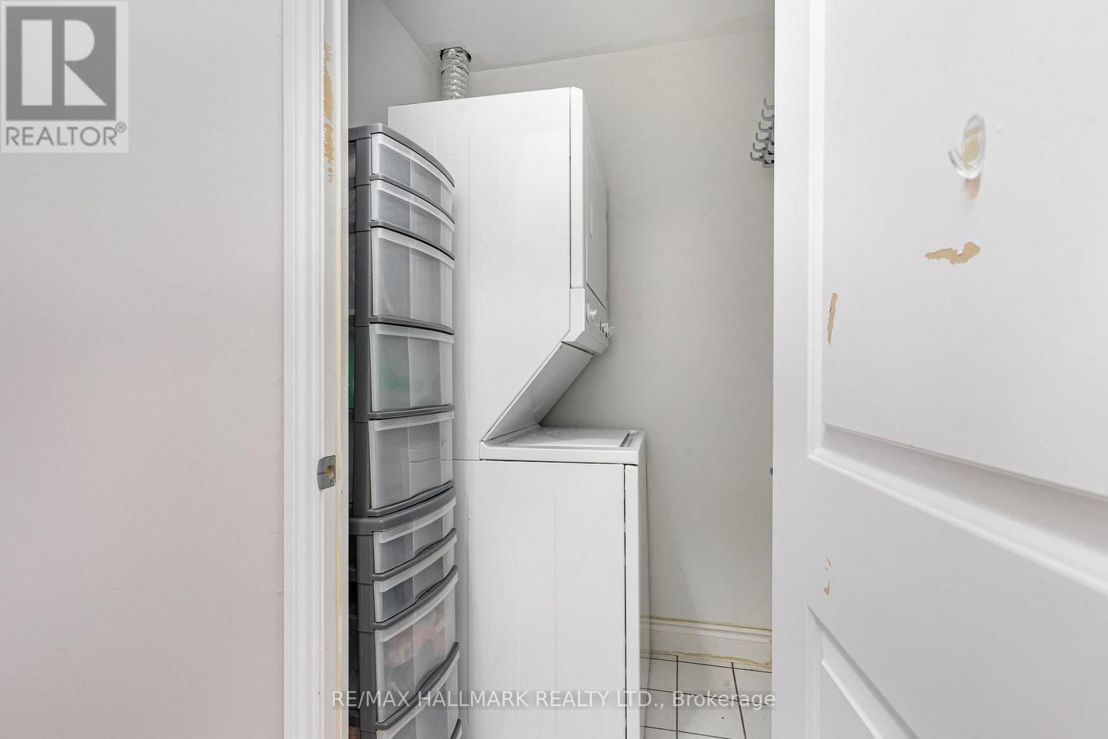 109 - 25 EARLINGTON AVENUE Image 13
