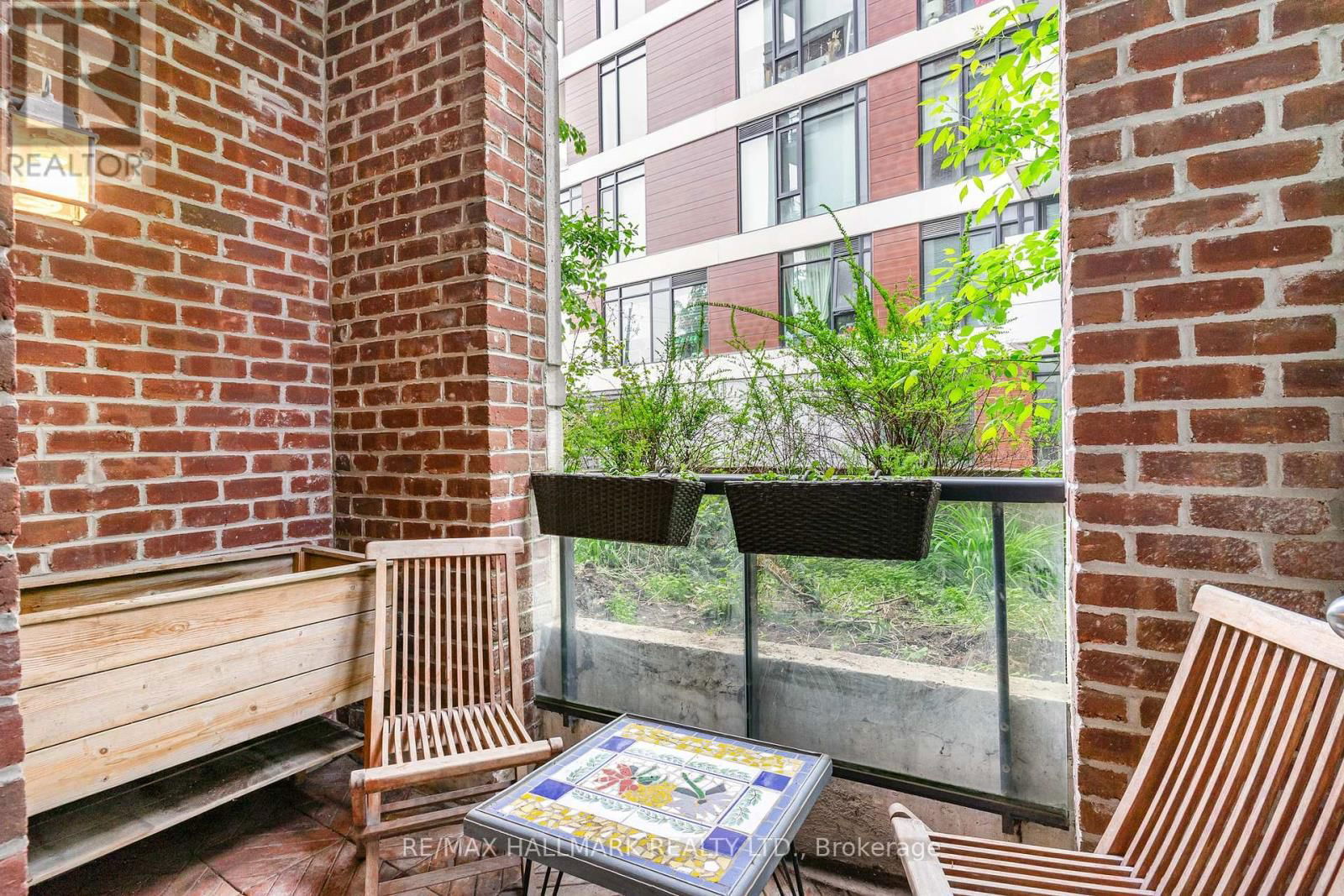 109 - 25 EARLINGTON AVENUE Image 14