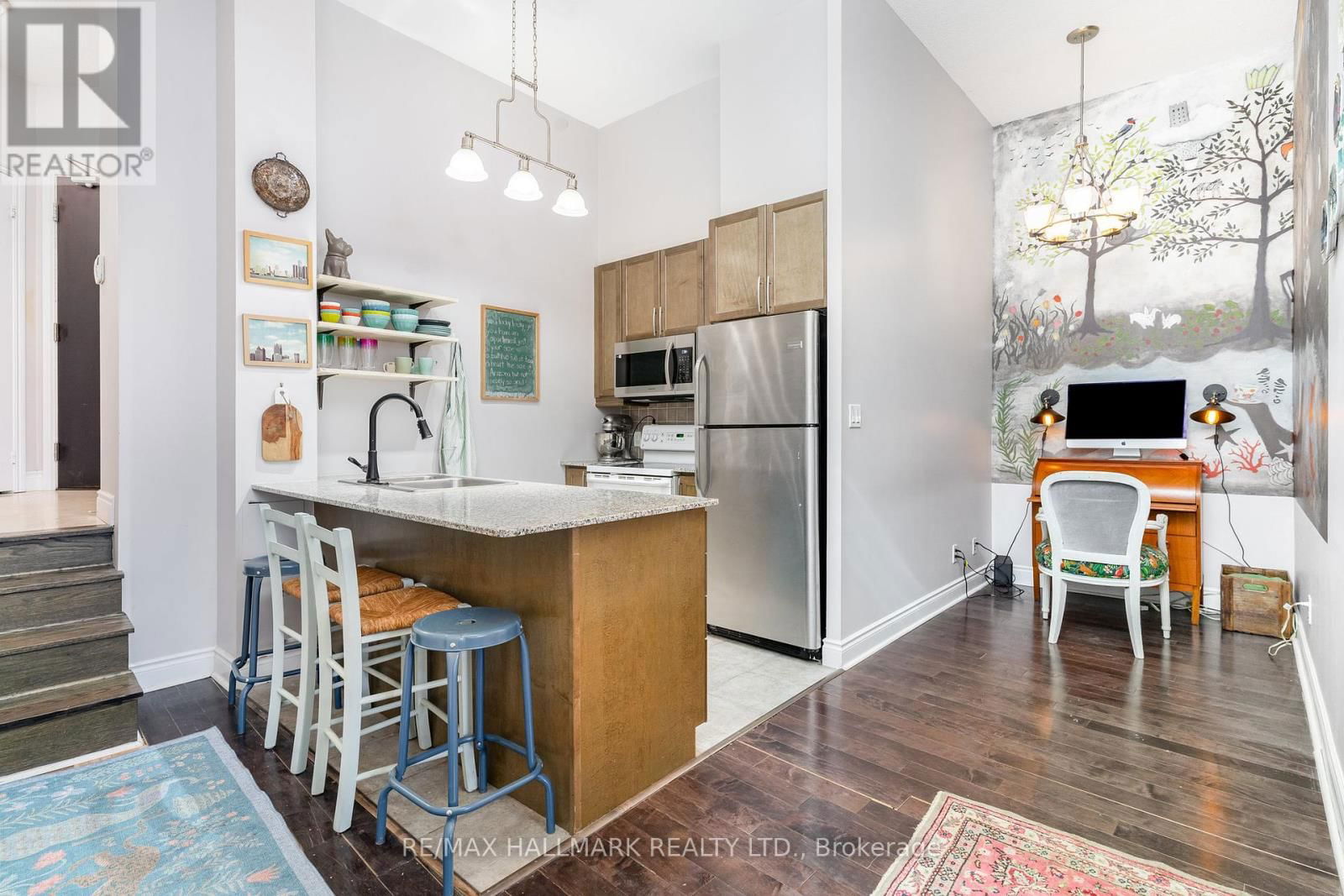 109 - 25 EARLINGTON AVENUE Image 7