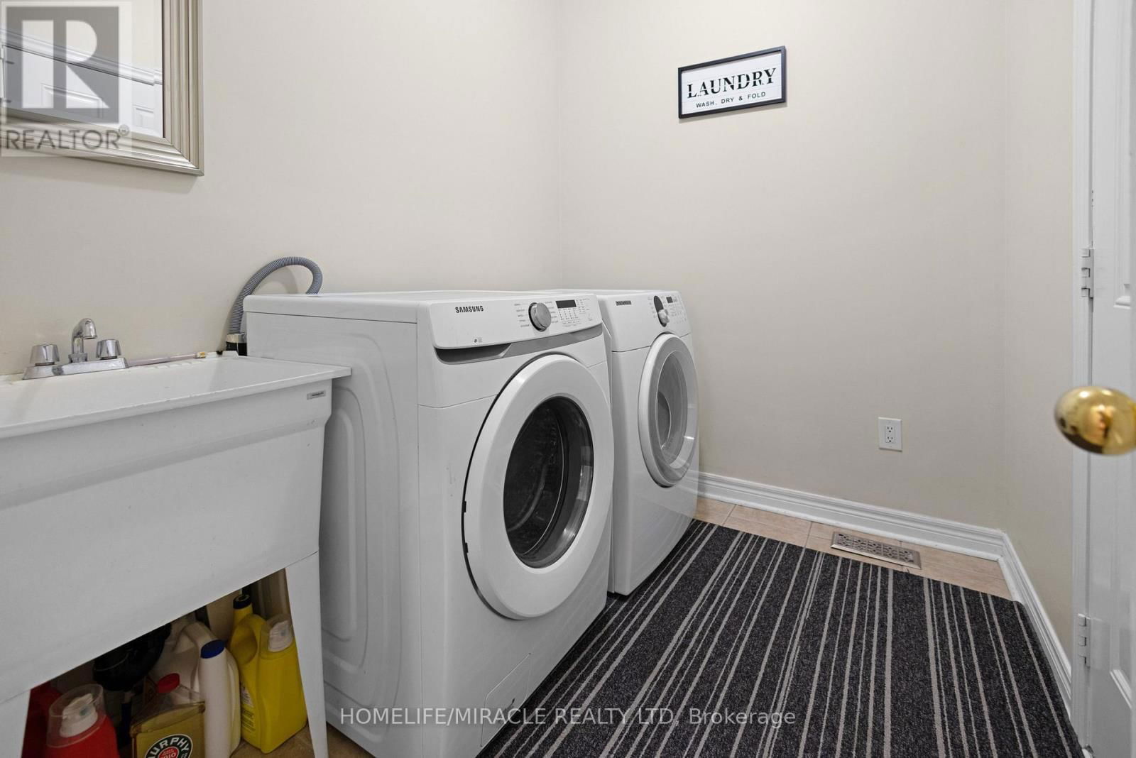 25 OPENBAY GARDENS Image 20