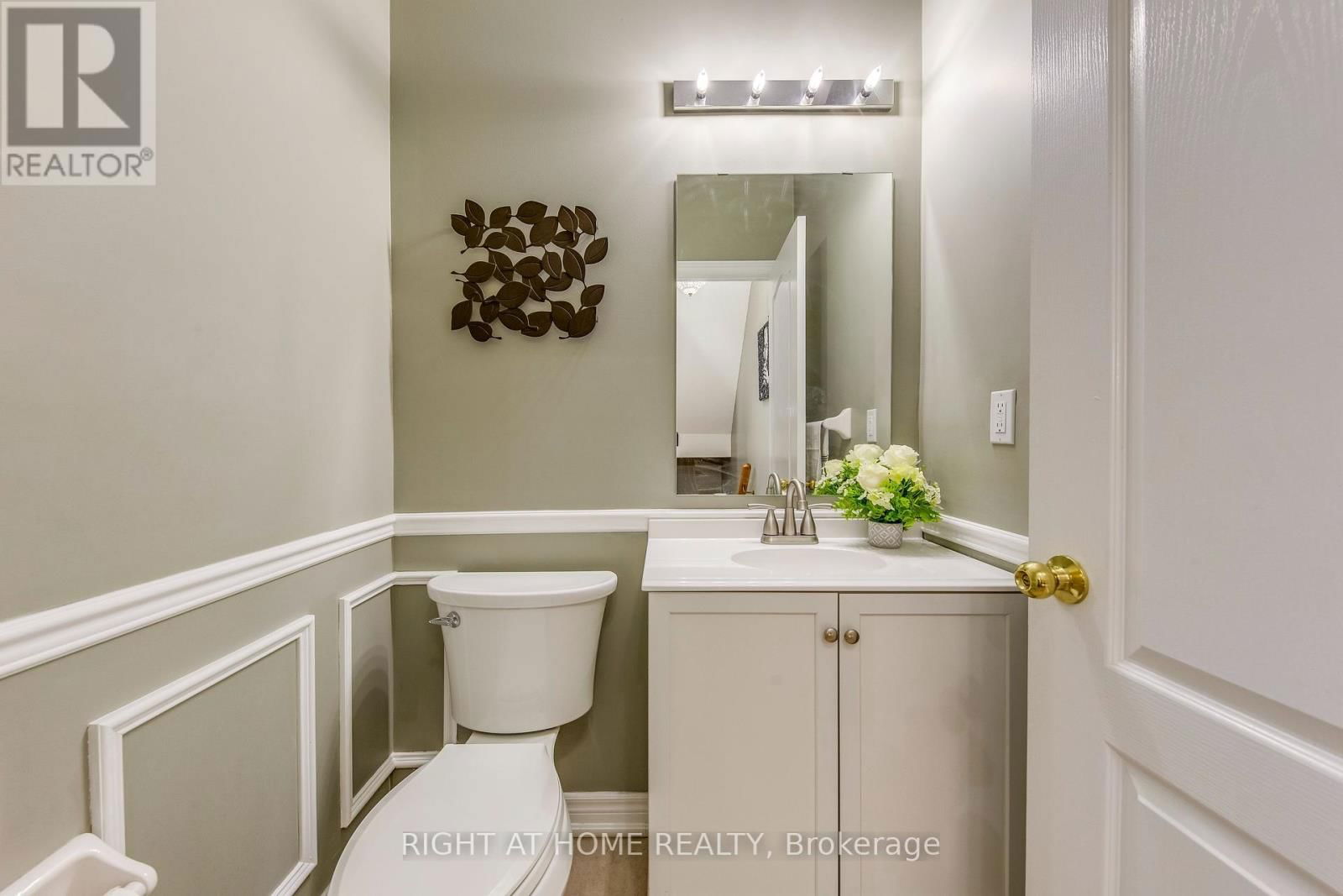 24 LOU POMANTI STREET Image 26