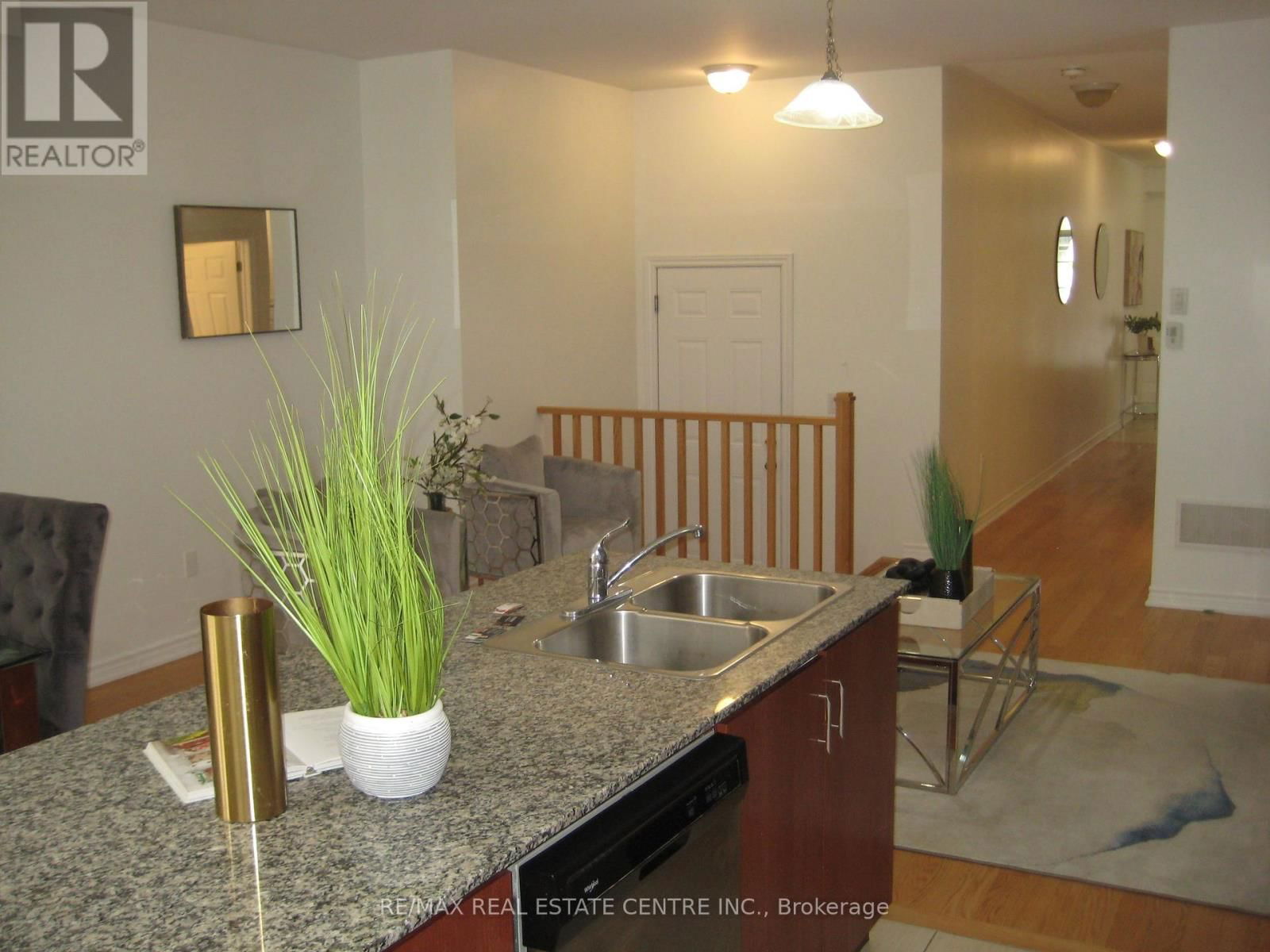 13 SAIL ROAD Image 17