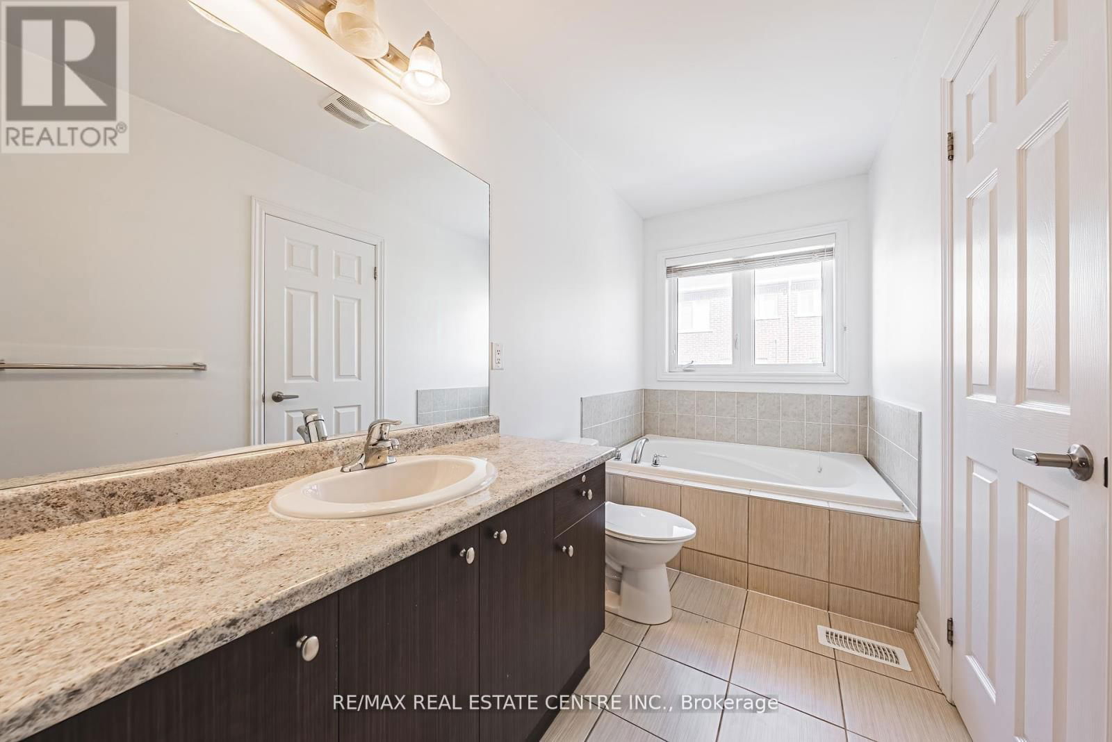 13 SAIL ROAD Image 27