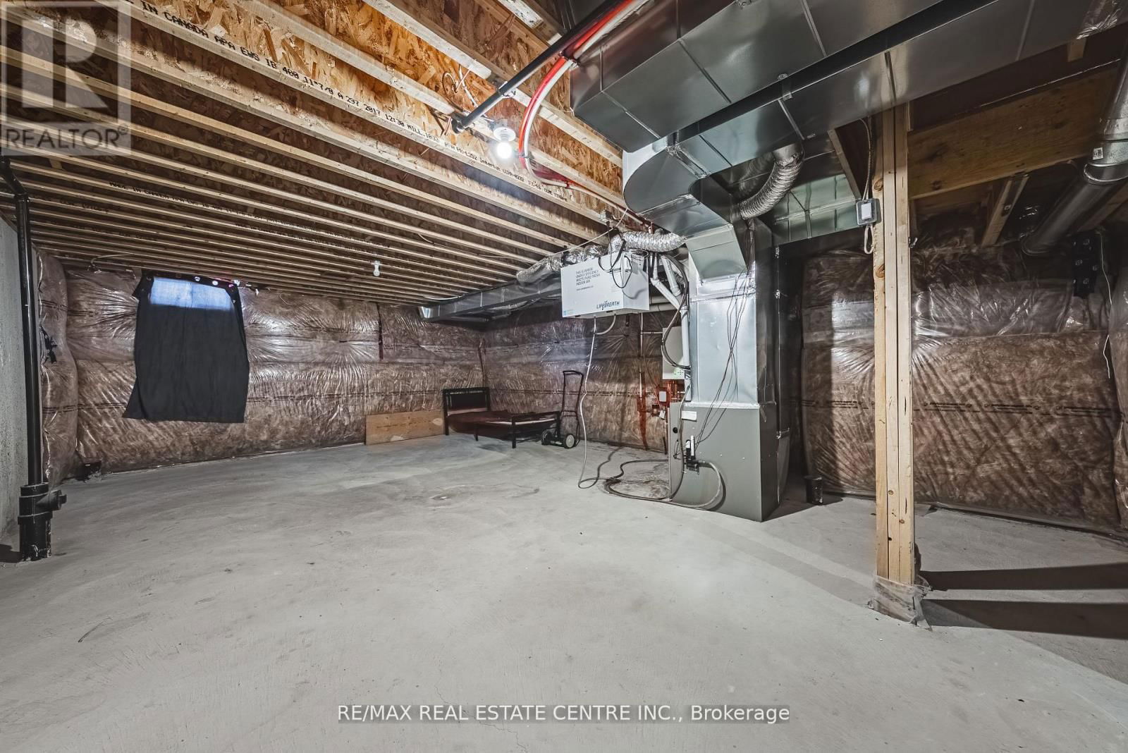 13 SAIL ROAD Image 37