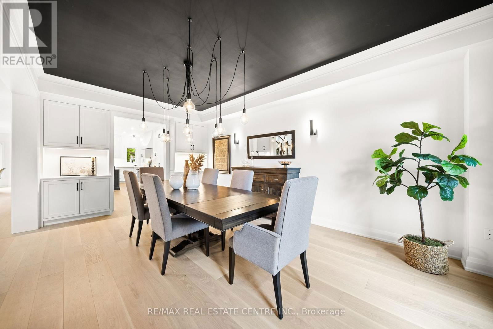 4229 GLENEAGLES COURT Image 15