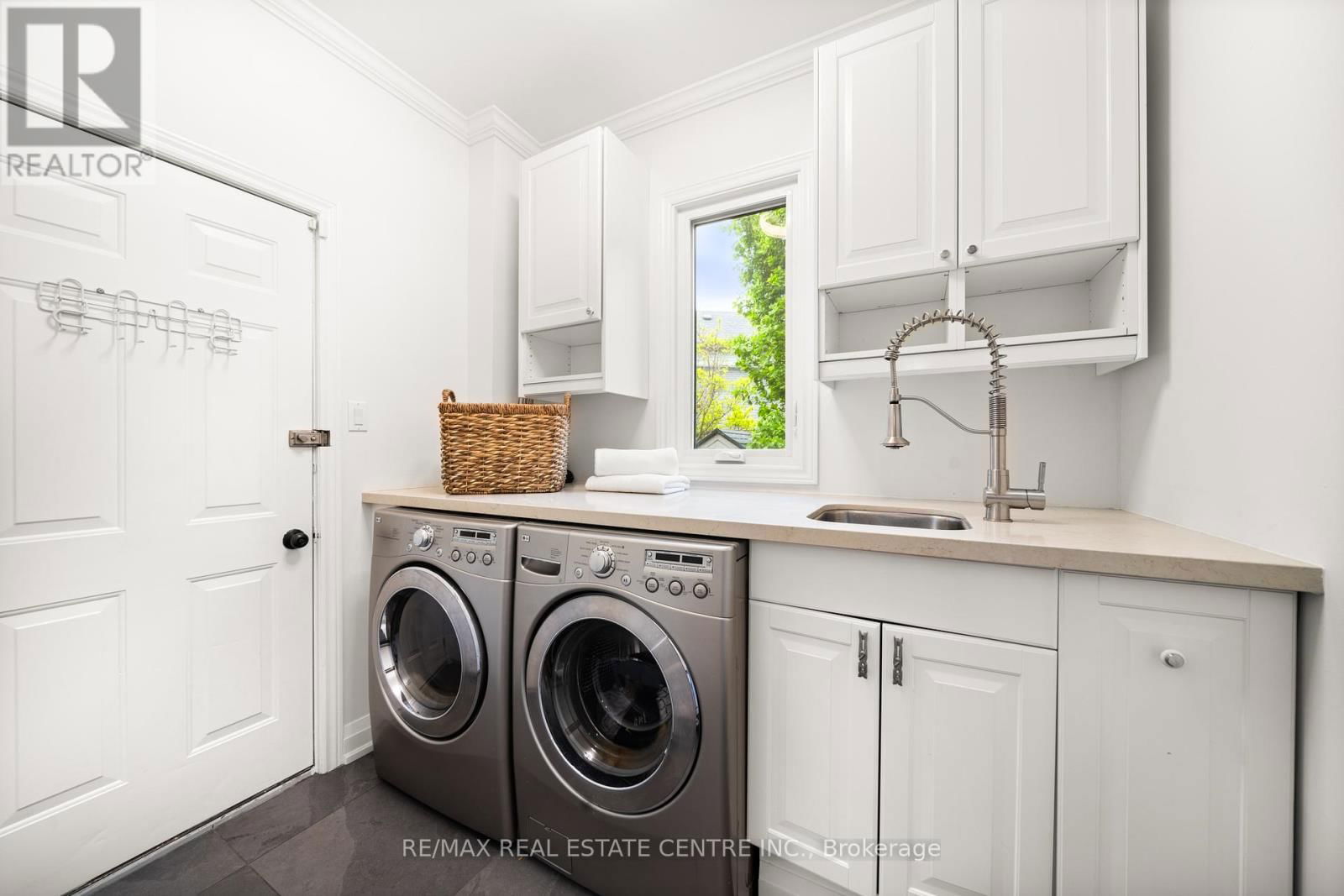 4229 GLENEAGLES COURT Image 16