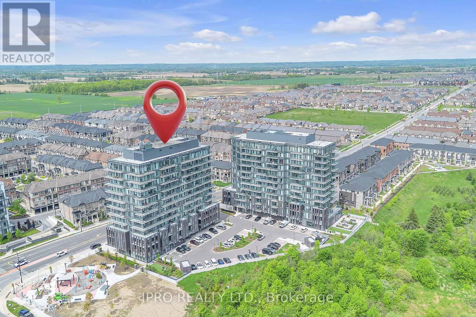 709 - 215 VETERANS DRIVE Image 30