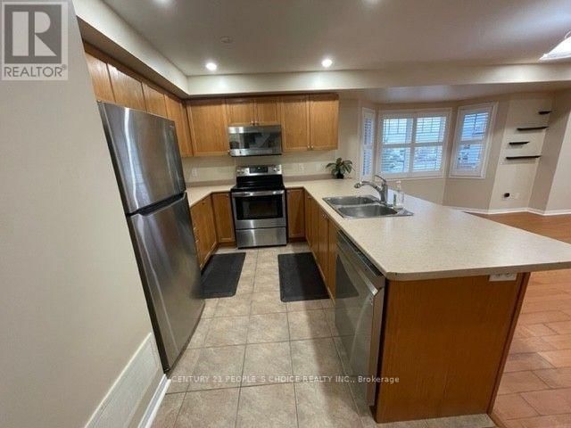 16 - 3200 BENTLEY DRIVE Image 5