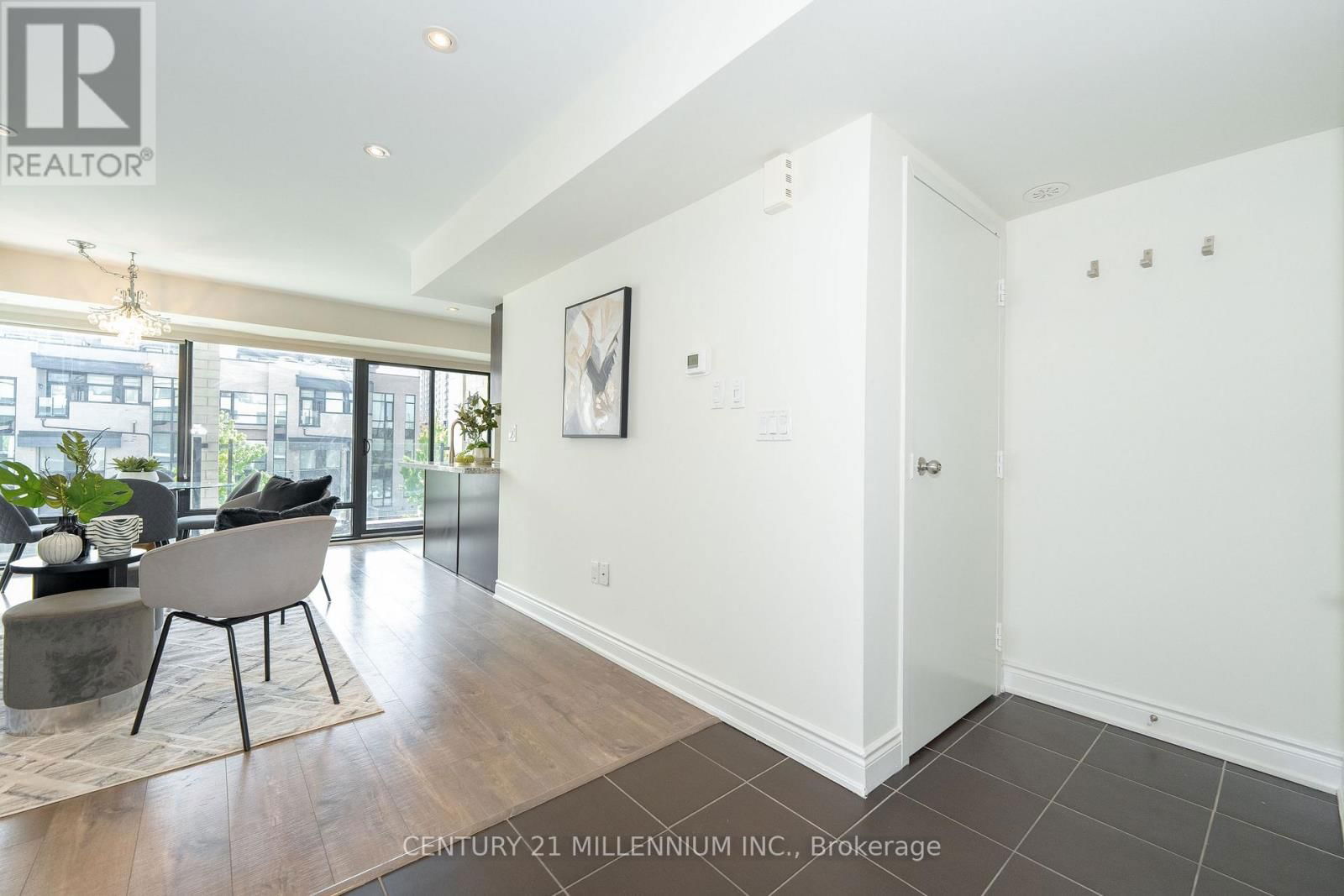 414 - 130 WIDDICOMBE HILL BOULEVARD Image 15