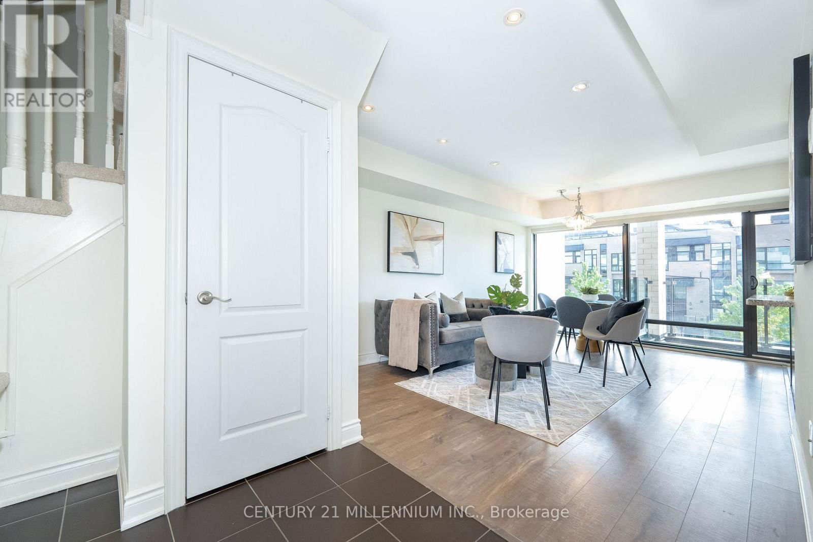 414 - 130 WIDDICOMBE HILL BOULEVARD Image 5