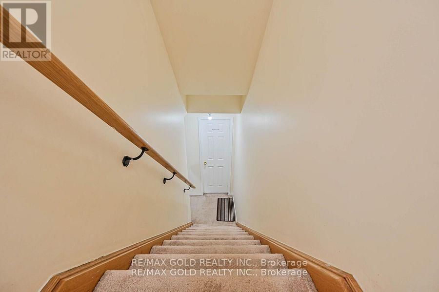 92 COOKVIEW DRIVE Image 18