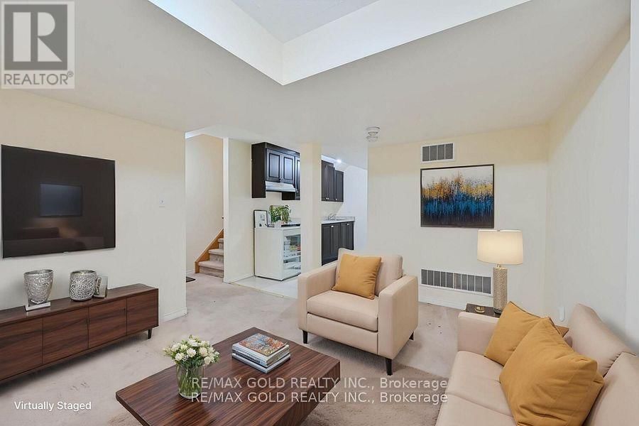 92 COOKVIEW DRIVE Image 19