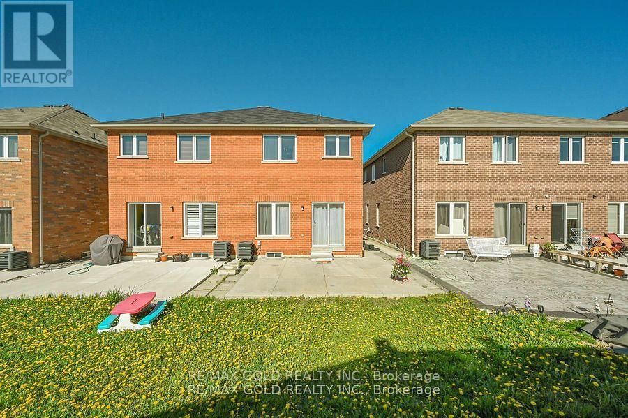 92 COOKVIEW DRIVE Image 29