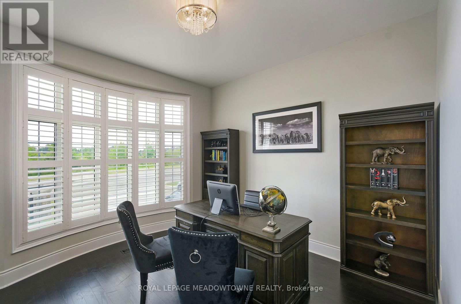 1 ROYAL WEST DRIVE Image 17
