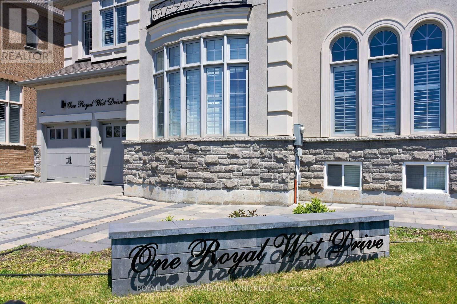 1 ROYAL WEST DRIVE Image 4
